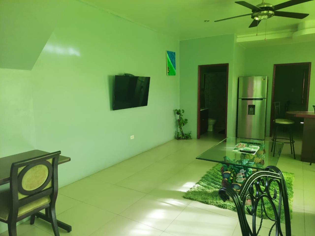 Db Tower Vacation Rental เบลีซซิตี้ ภายนอก รูปภาพ